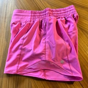 Lululemon Sonic Pink Hotty Hot High- Rise Lined short 4" size 4